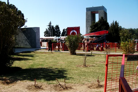Çanakkale - Çanakkale Şehitler Abidesi